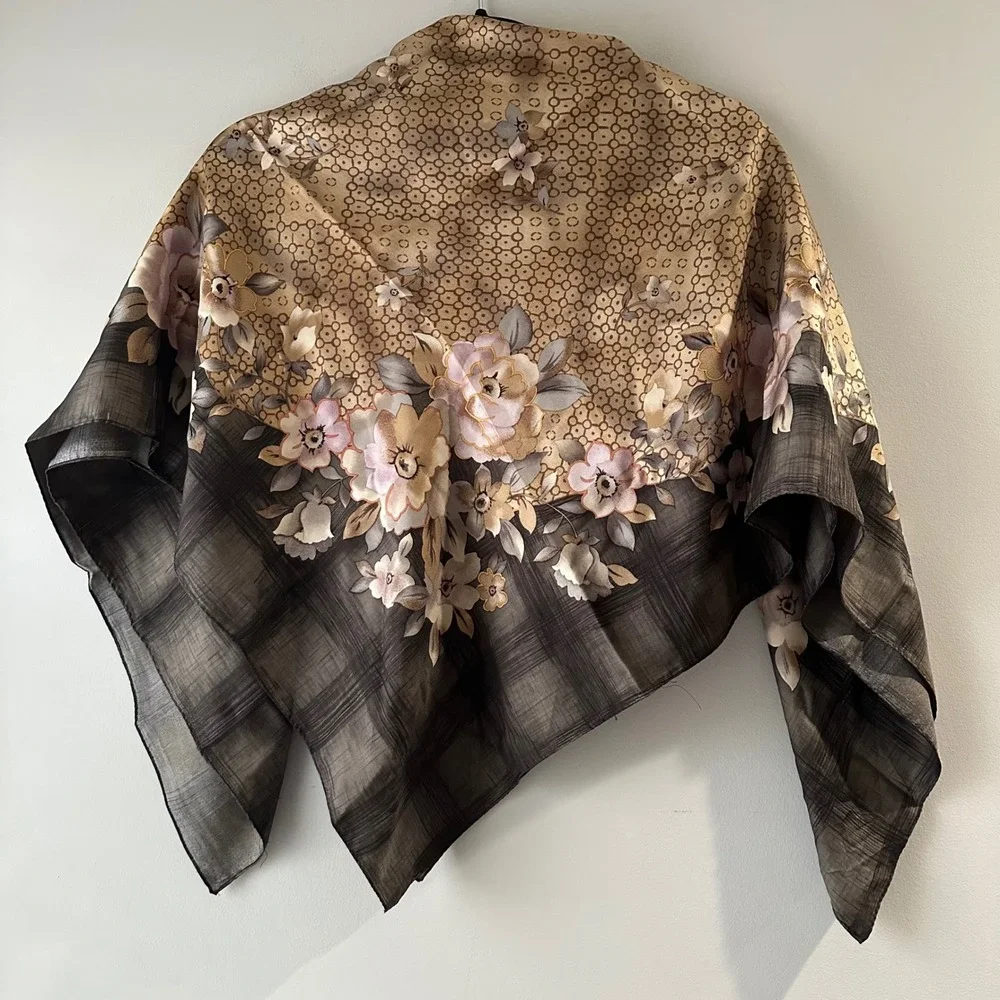 Unbranded Square Scarf Womens OS Tan Mauve Excellent Floral‎ Plaid Geometric